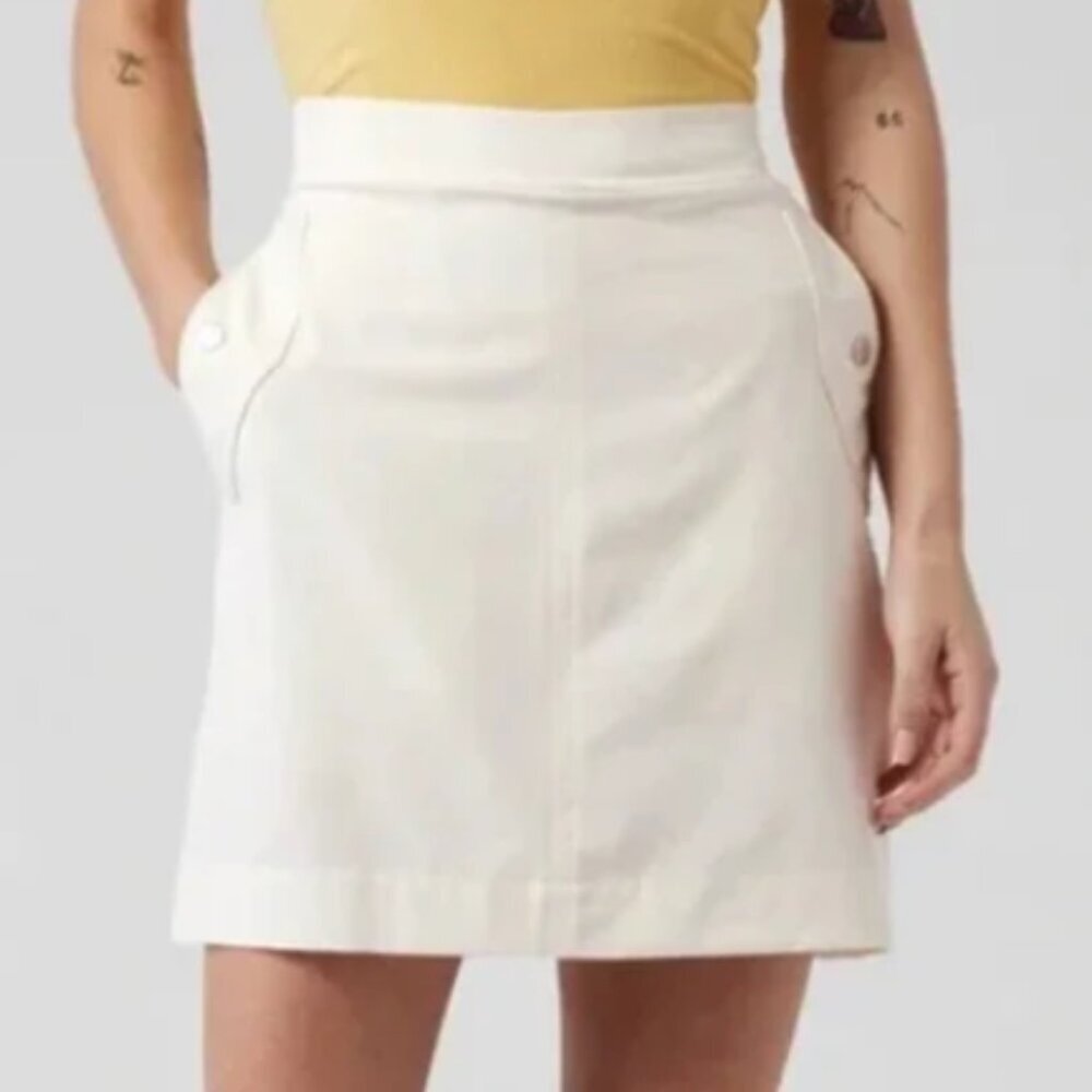 Athleta Vienna Cargo Skort Magnolia White - NWT Size 16